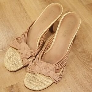 Lauren Ralph Lauren Beige Woven Heels